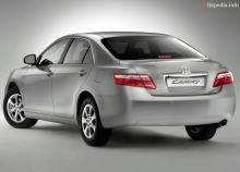 Toyota Camry з 2009 року